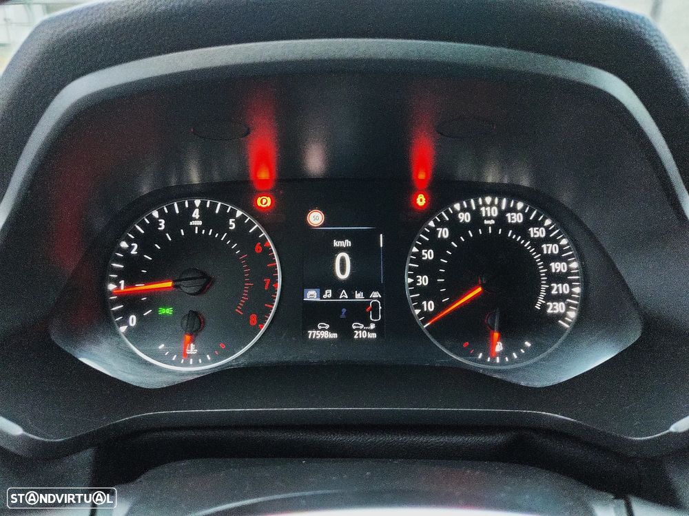 Renault Captur TCe 100 EXPERIENCE - 16