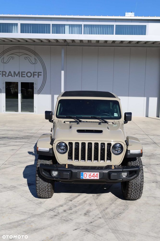 Jeep Wrangler - 2