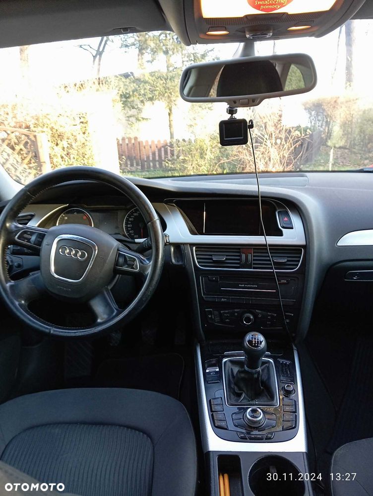Audi A4 Avant - 5