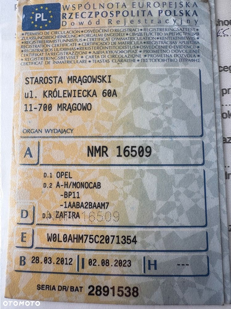 Opel Zafira 1.6 Cosmo - 32