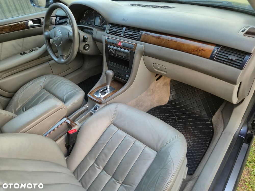 Audi A6 Avant 2.4 Multitronic - 14