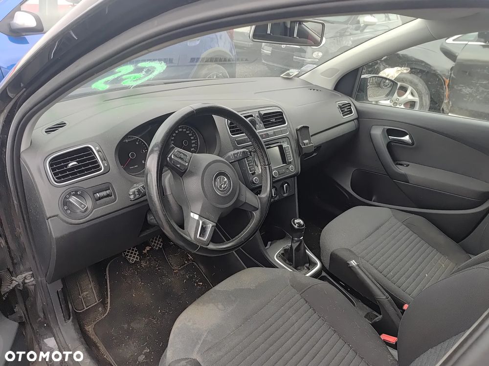 Volkswagen Polo - 18