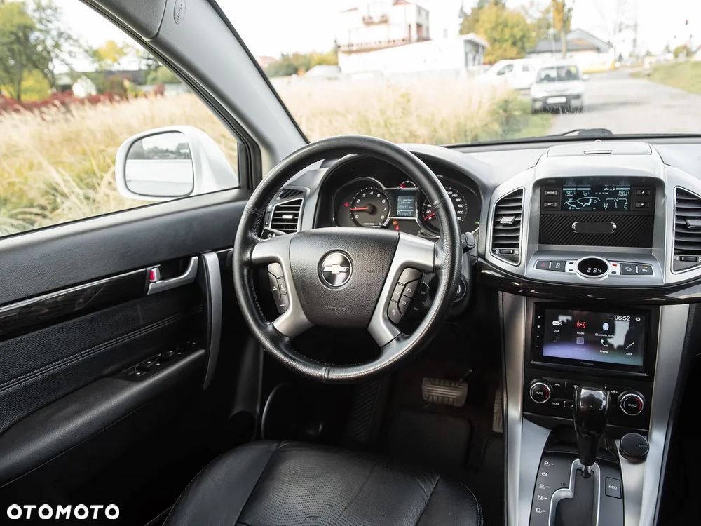 Chevrolet Captiva 2.4 AWD Automatik LT+ - 25