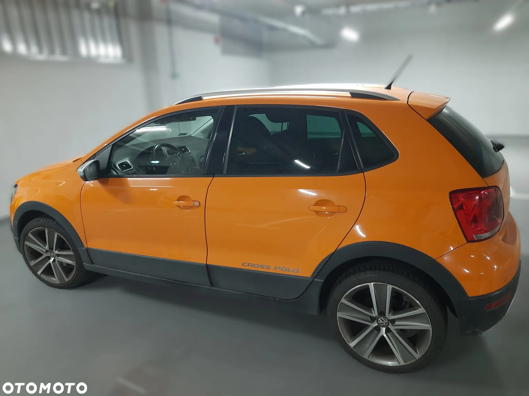 Volkswagen Polo Cross 1.2 TSI - 9