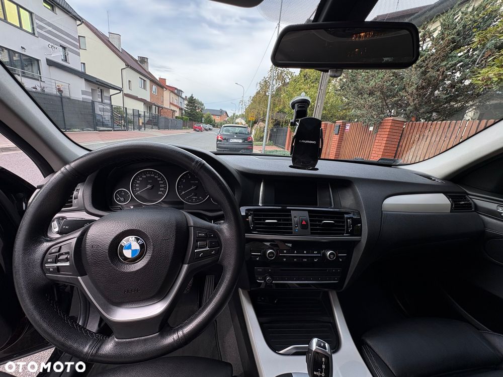 BMW X3 xDrive20i - 9