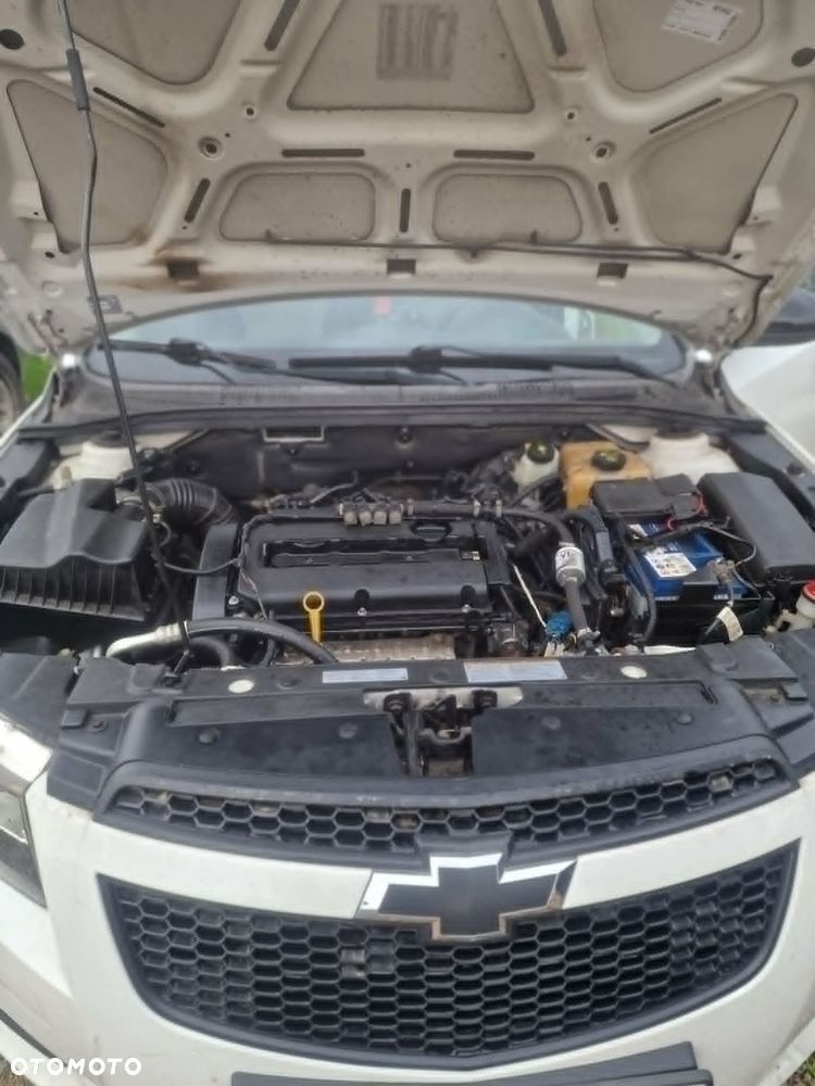 Chevrolet Cruze - 6