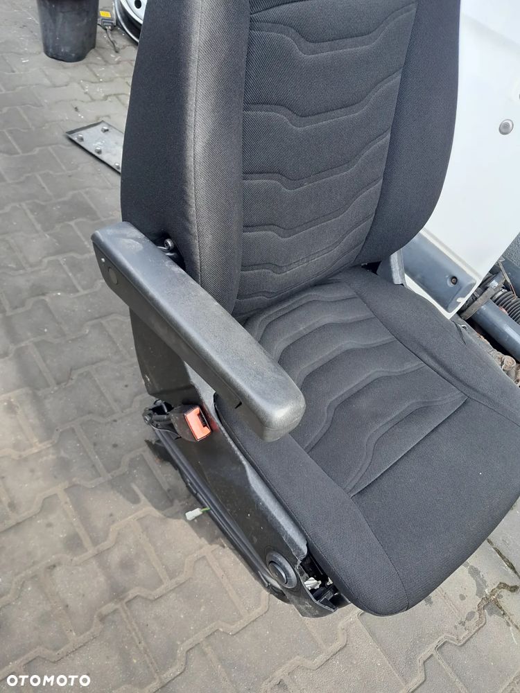 Fotel pneumatyczny Iveco Daily 14- - 4