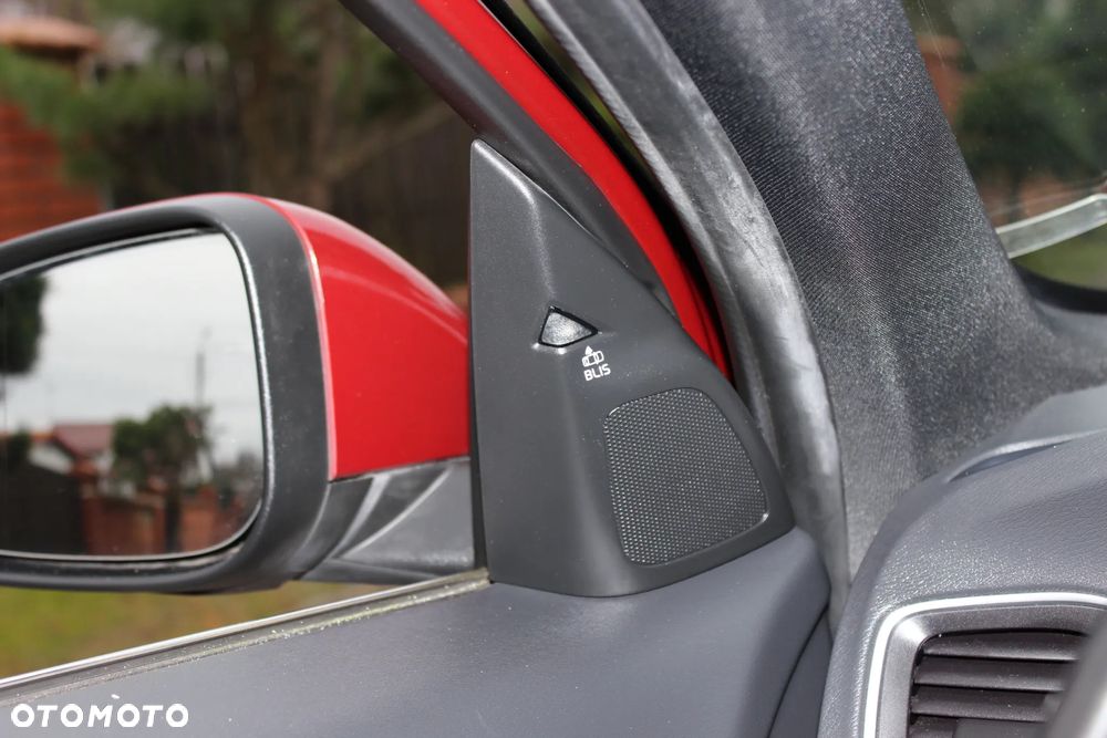 Volvo V60 D5 Geartronic Summum - 24