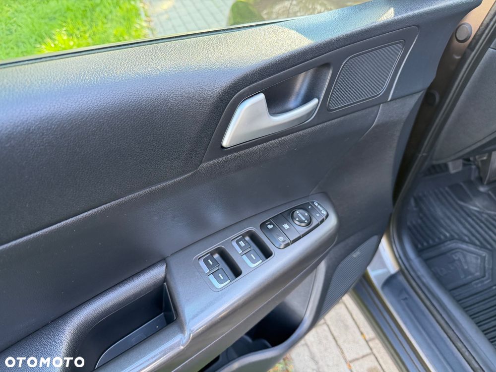Kia Sportage 2,0 CRDI 2WD Vision - 20