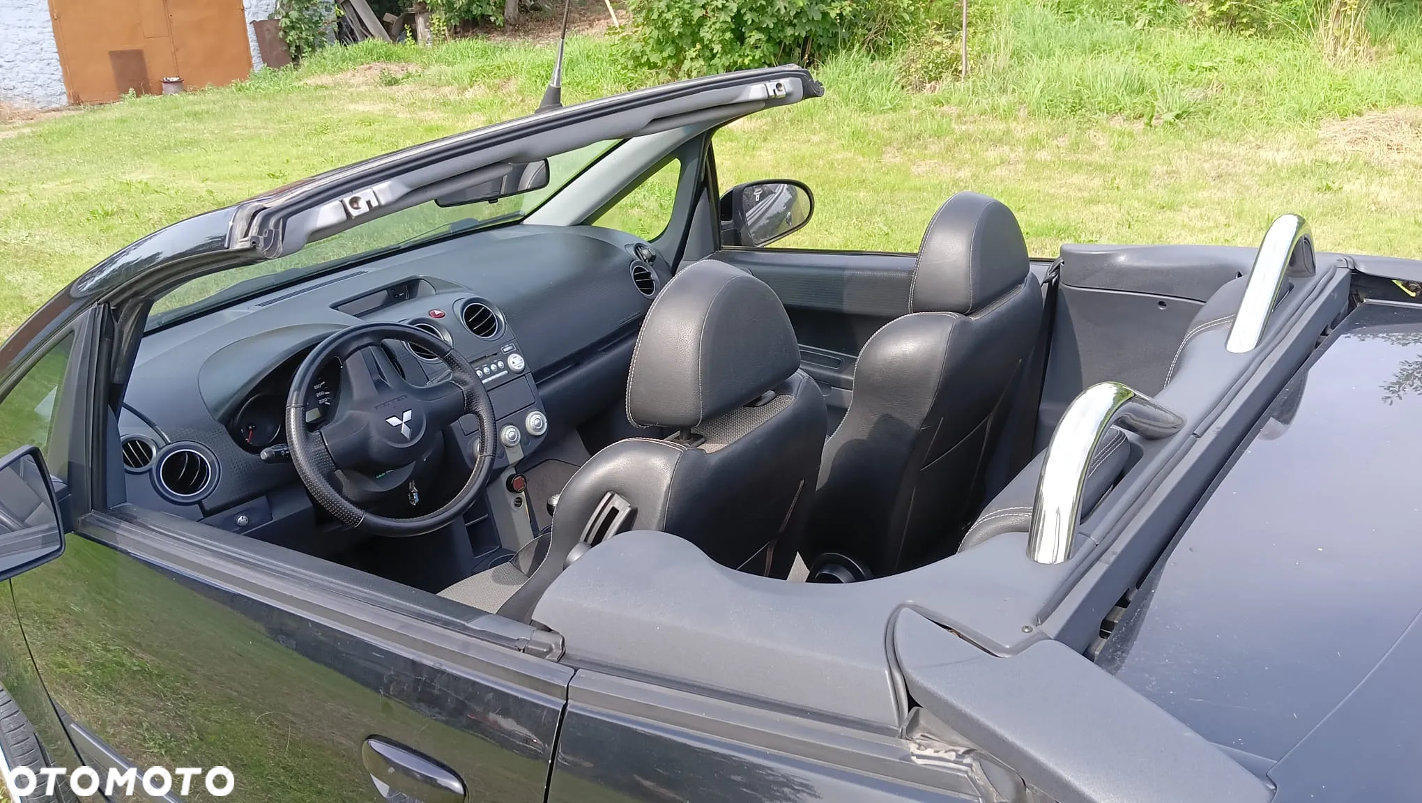 Mitsubishi Colt - 13