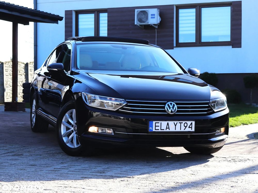 Volkswagen Passat 2.0 TDI SCR DSG Comfortline - 1