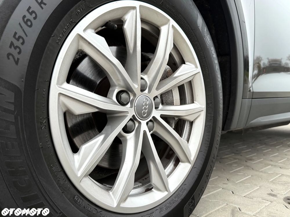 Audi Q5 2.0 TDI Quattro Design S tronic - 28