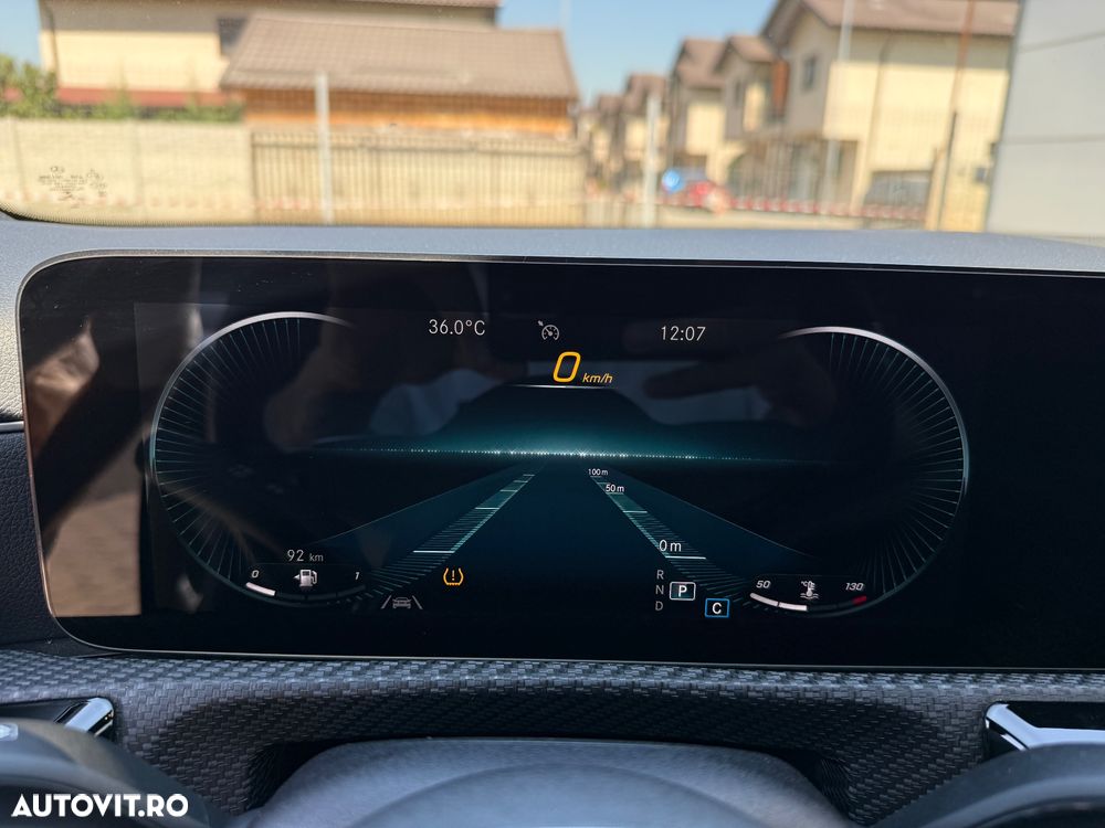 Mercedes-Benz CLA 180 7G-DCT Progressive - 34
