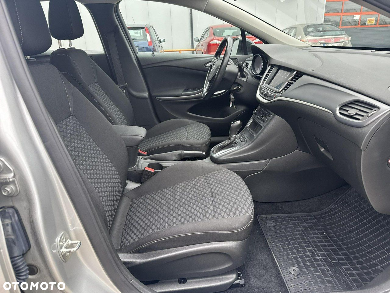 Opel Astra V 1.4 T Edition S&S - 20