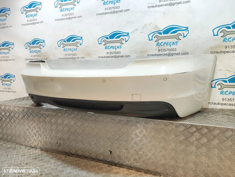 Parachoques traseiro BMW Serie 1 E82 Coupé Pack M com sensores de estacionamento - 3