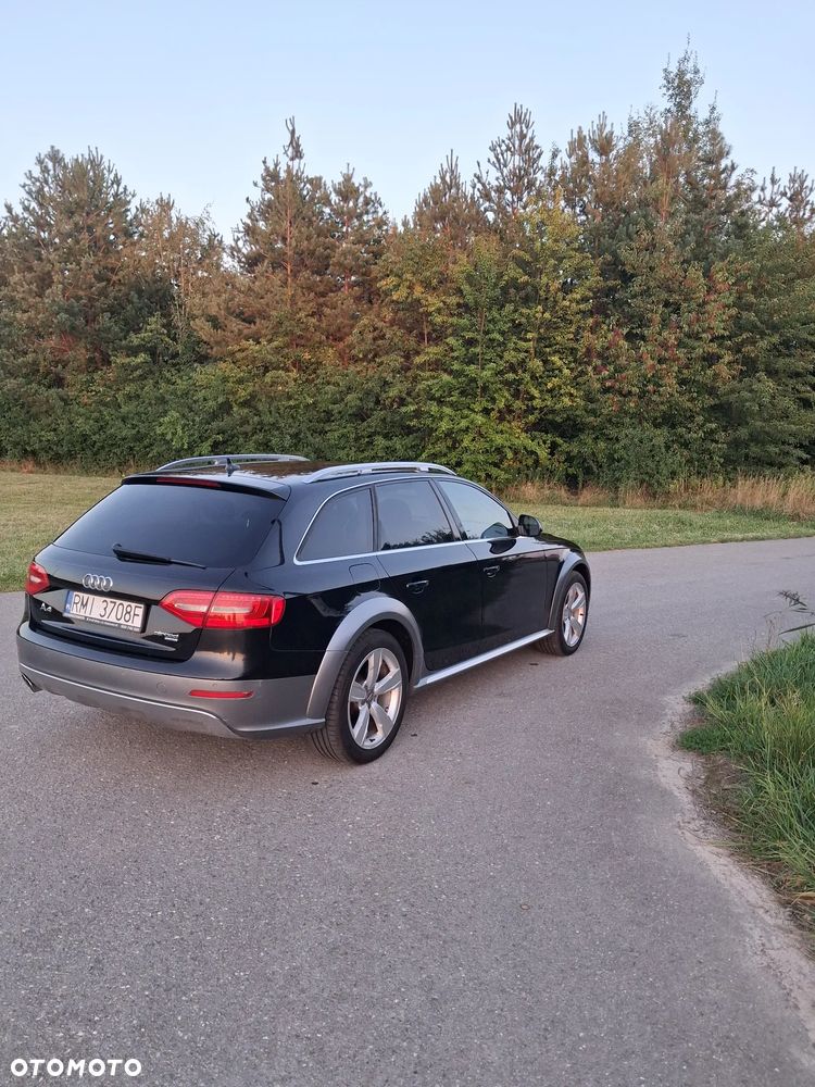 Audi A4 Allroad 2.0 TDI Quattro - 6