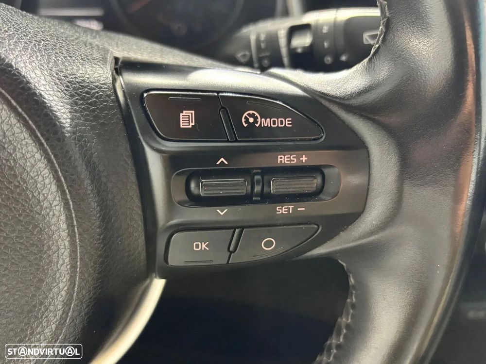 Kia Stonic - 19