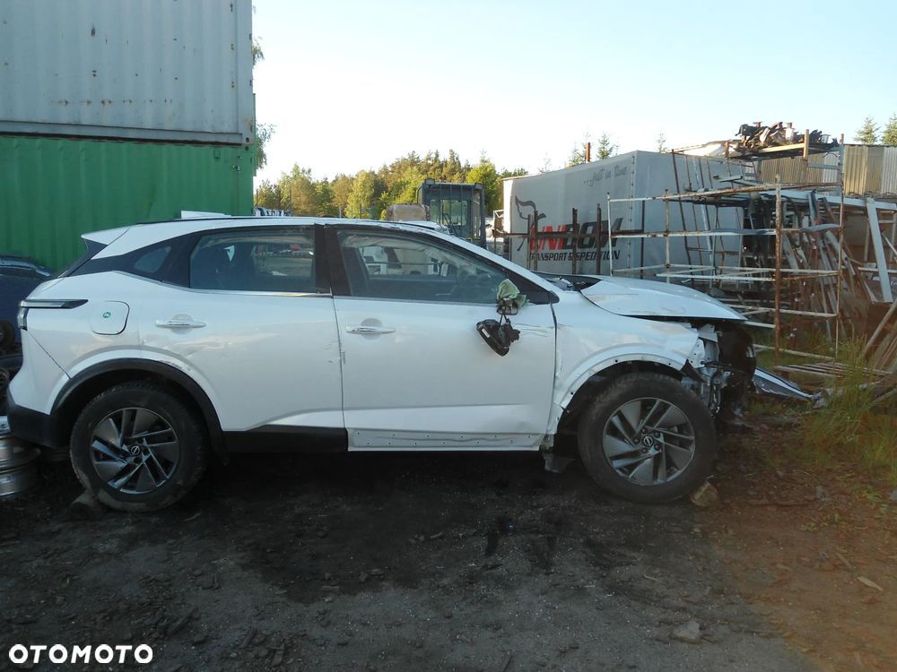 Nissan Qashqai 1.3 DIG-T MHEV N-Design Xtronic - 6