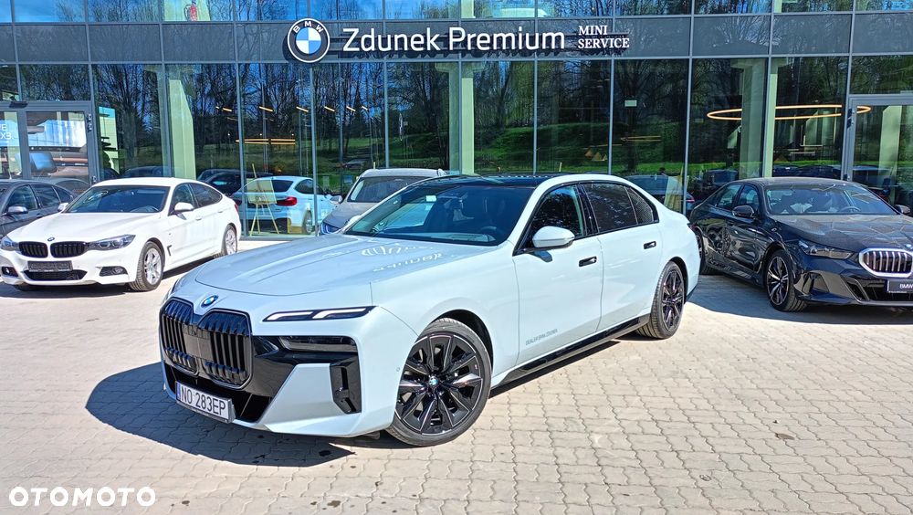 BMW Seria 7 - 1