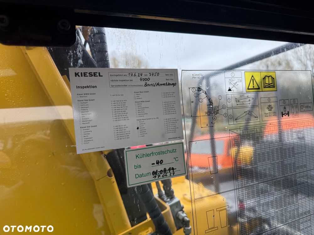 Komatsu PW180-10 - 15