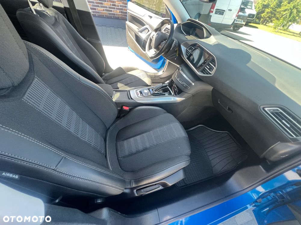 Peugeot 308 - 12