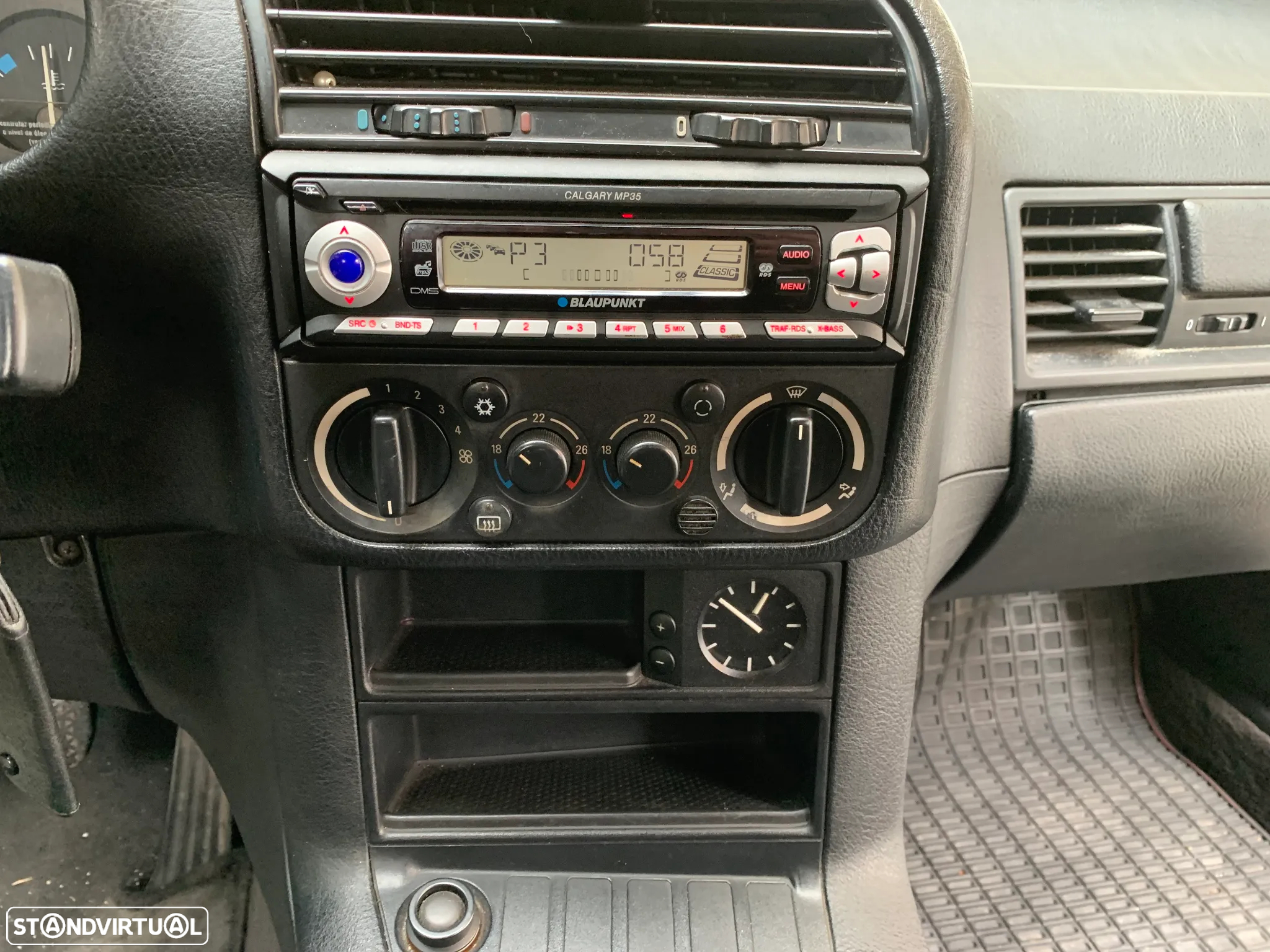 BMW 318 tds Touring Sport - 18