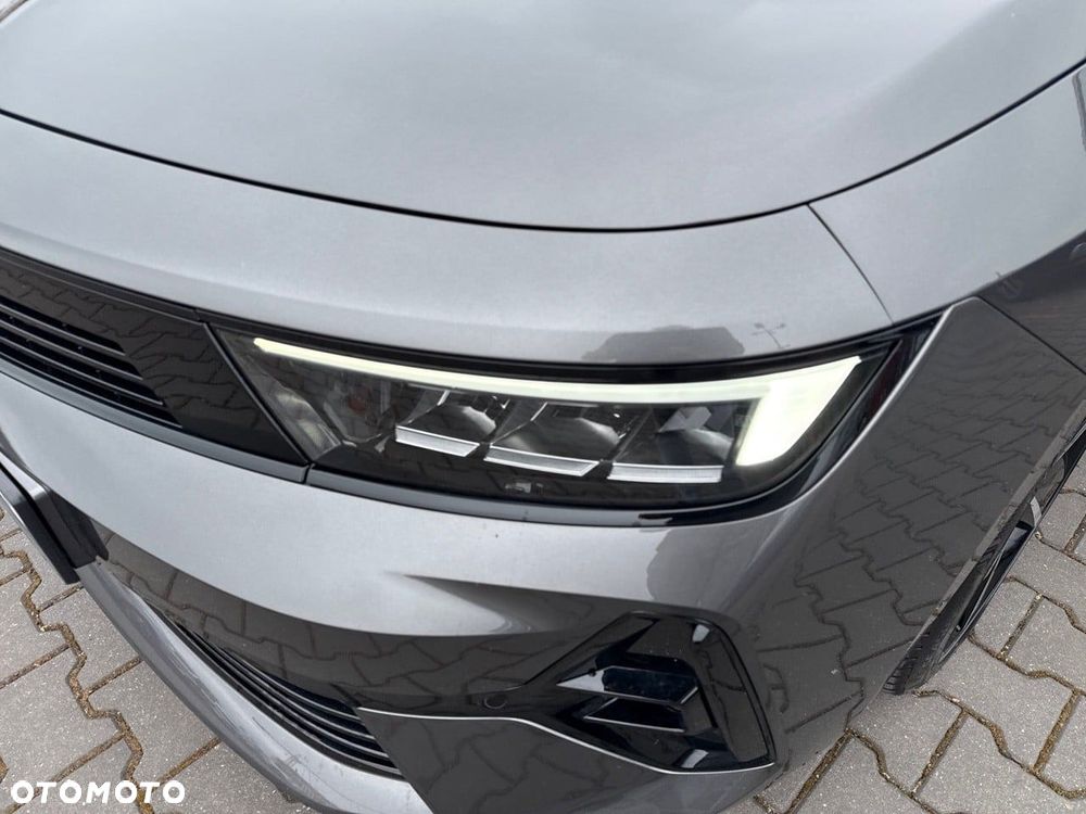 Opel Astra 1.2 T GS S&S - 12