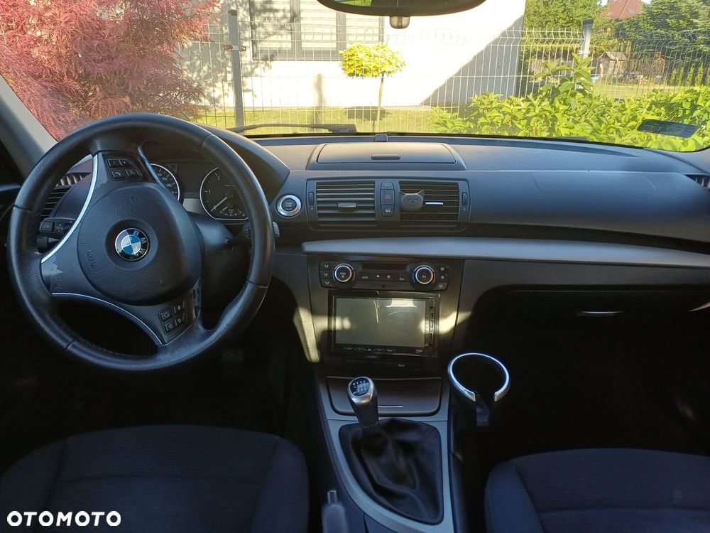BMW Seria 1 116d - 5