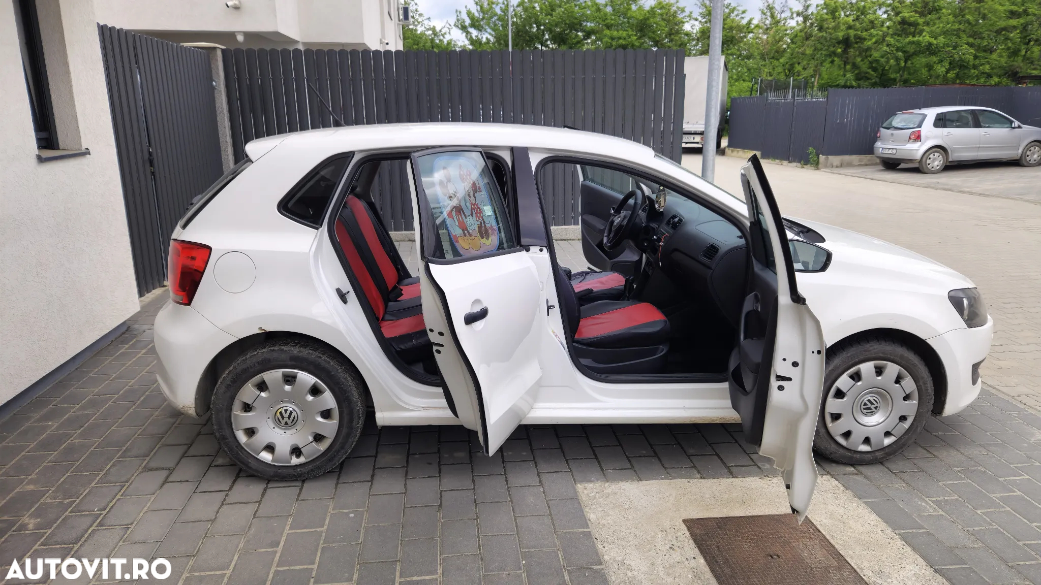 Volkswagen Polo 1.2 Trendline - 2