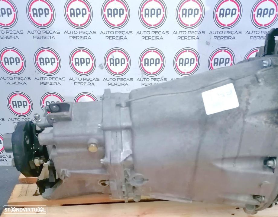 Caixa de 6  velocidades manual Mercedes W203 220 CDI, ref 716647. - 1