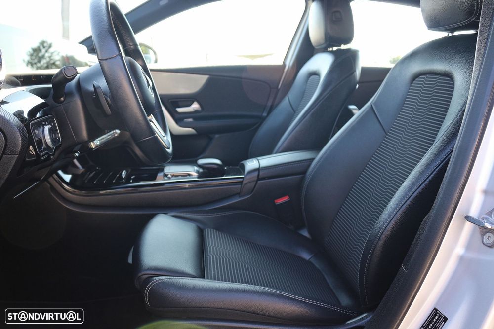 Mercedes-Benz A 250 e Style Plus - 31