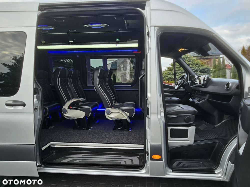 Mercedes-Benz Sprinter Long BASE 9G-Tronic 907.255 - 17