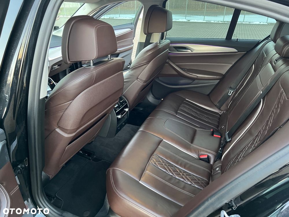 BMW Seria 5 520d Luxury Line - 14