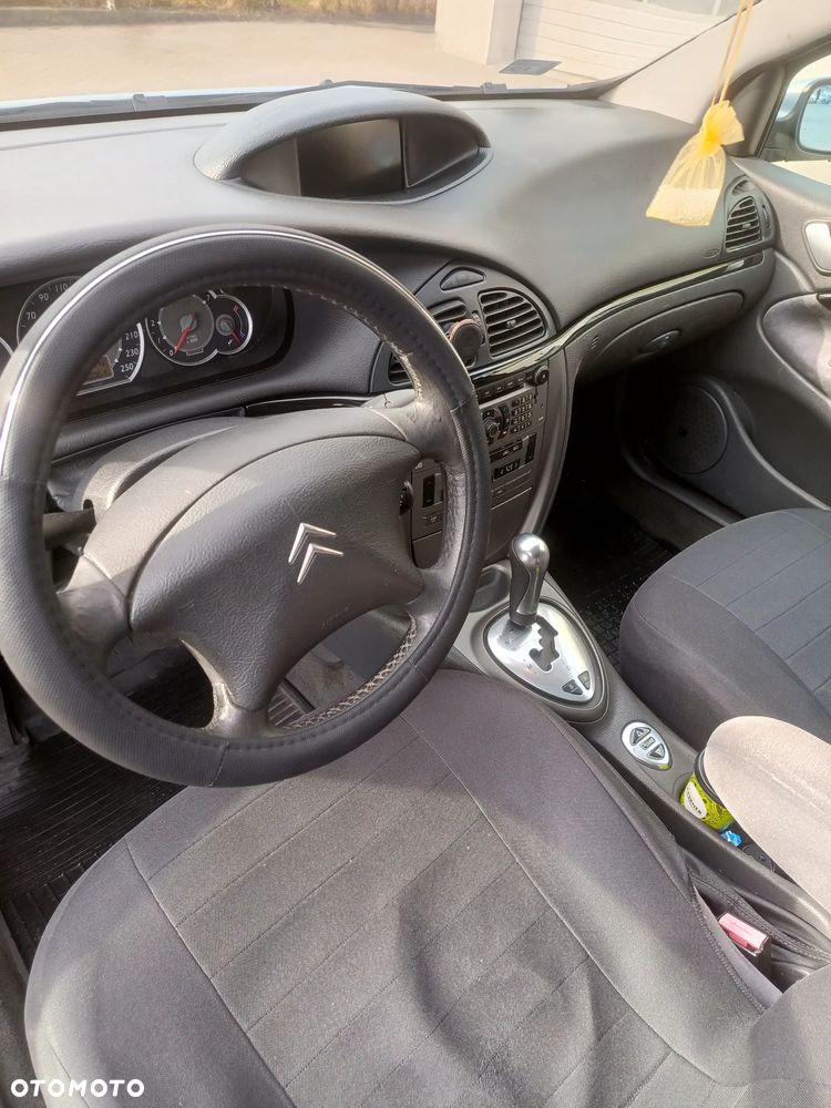 Citroën C5 2.2 HDi SX - 7
