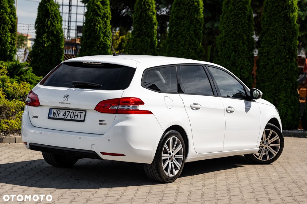 Peugeot 308 1.2 PureTech GPF GT S&S - 10