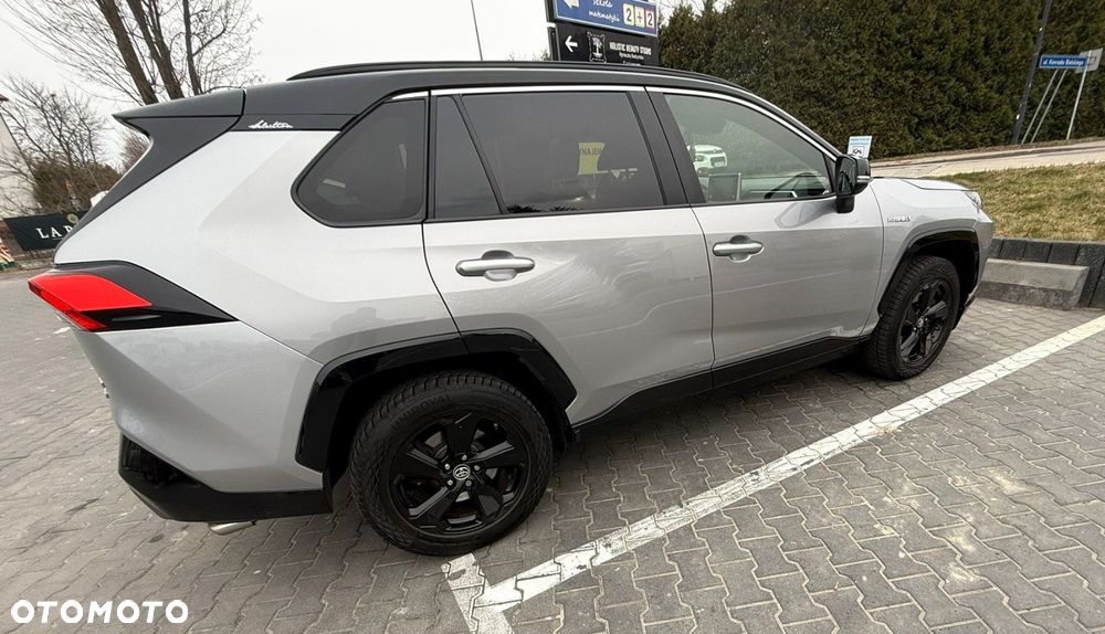 Toyota RAV4 - 7