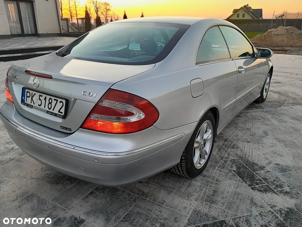 Mercedes-Benz CLK - 8