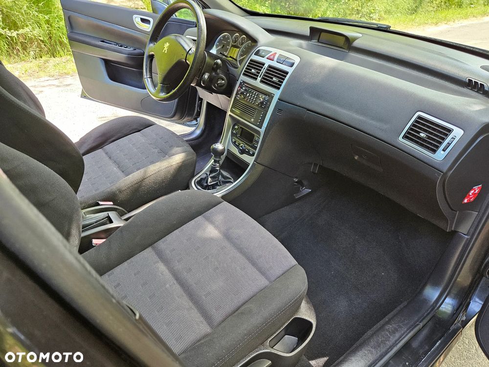 Peugeot 307 HDi SW 135 Premium - 15