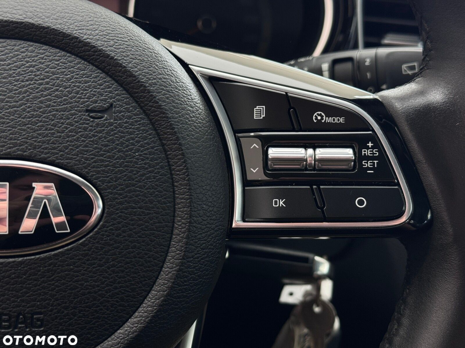 Kia Ceed - 24