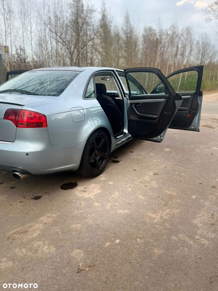 Audi A4 Limousine 1.8T - 12