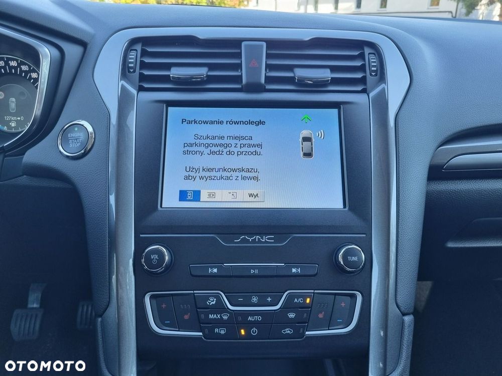 Ford Mondeo 1.5 EcoBoost Titanium - 25