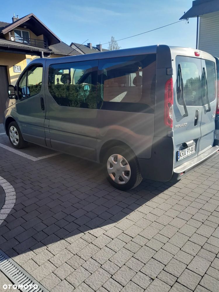 Renault Trafic - 2