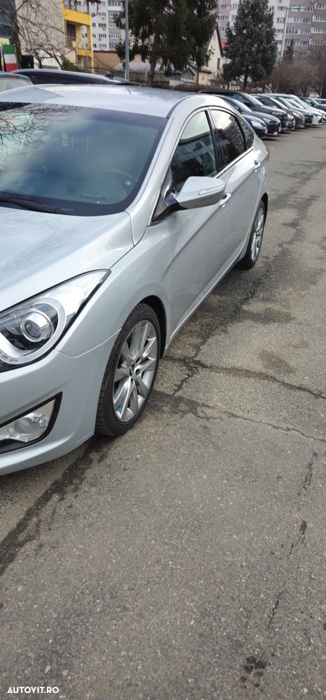 Hyundai i40 1.7 CRDI DPF Sedan Supreme+ - 3