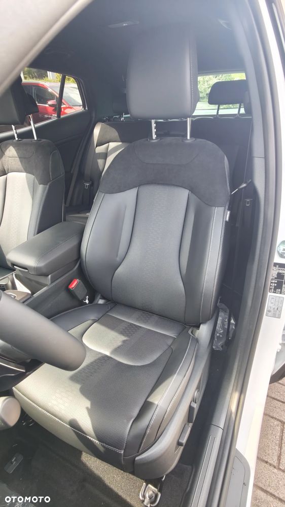 Kia Sportage 1.6 T-GDI Black Edition 2WD DCT - 11