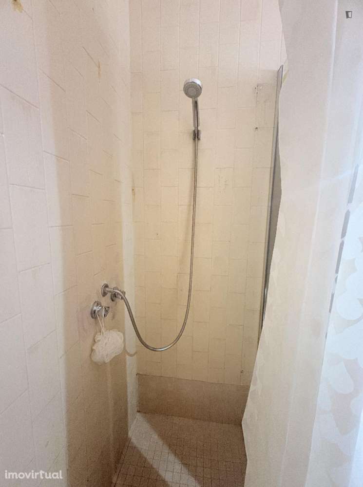 Quarto - localizado em Portimao - Grande imagem: 5/10