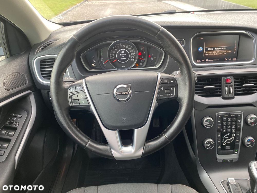 Volvo V40 Cross Country D2 Drive-E Momentum - 27