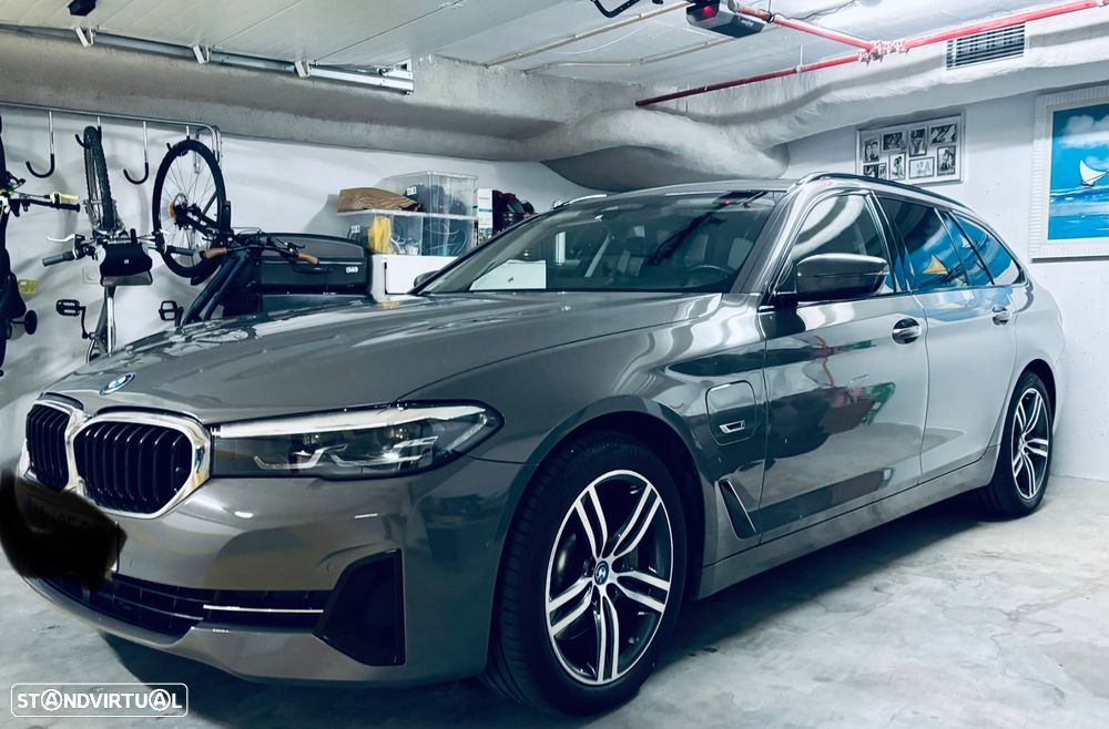 BMW 530 e Line Luxury - 25
