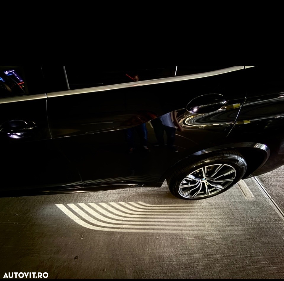 BMW X5 xDrive40i - 25