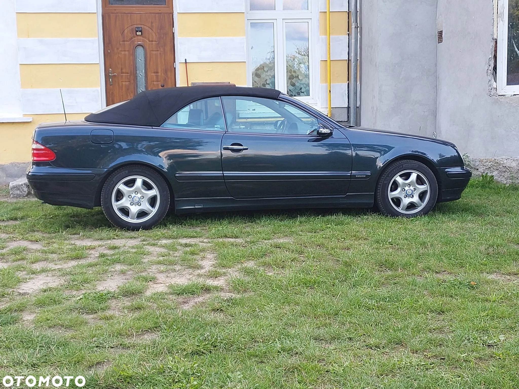 Mercedes-Benz CLK - 19