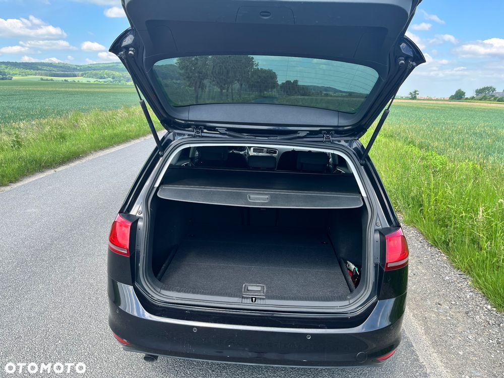 Volkswagen Golf 1.6 TDI BlueMotion Trendline - 5